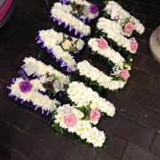 MUM or NAN letter tributes